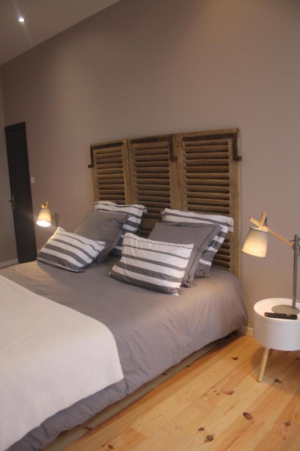 Bed and Breakfast Domaine Du Bois Chaumet Couzon Exteriér fotografie